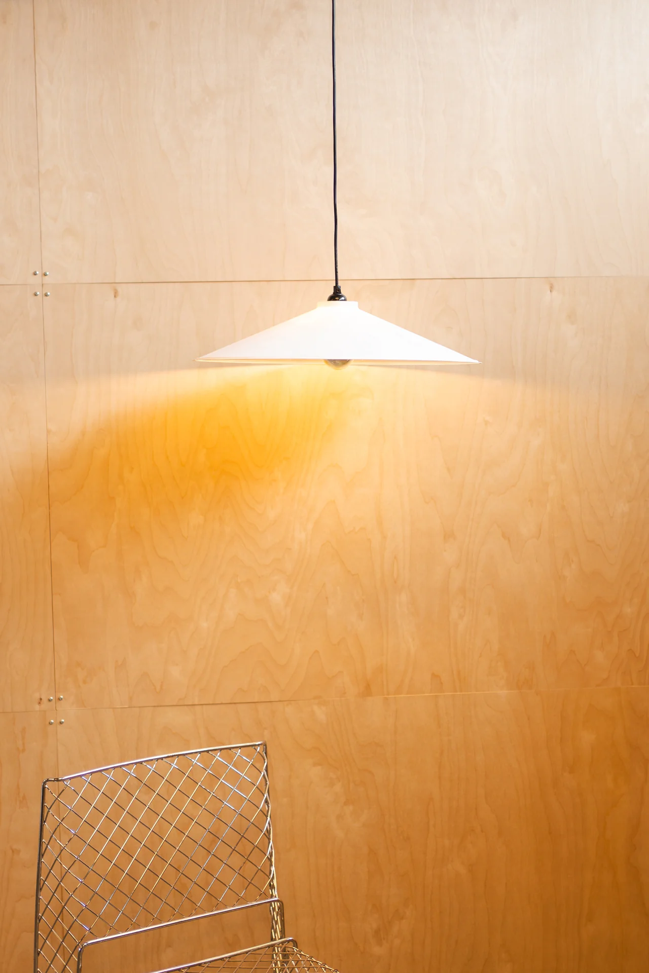 Matias Moellenbach Daily Paper Pendant