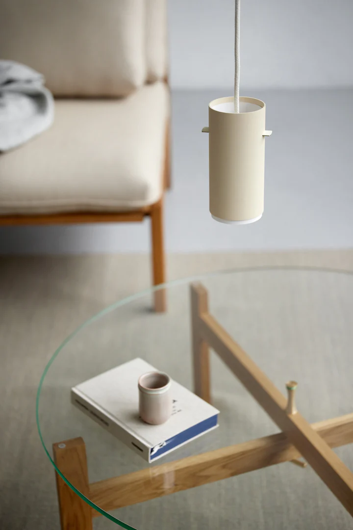 Moebe Round coffee table