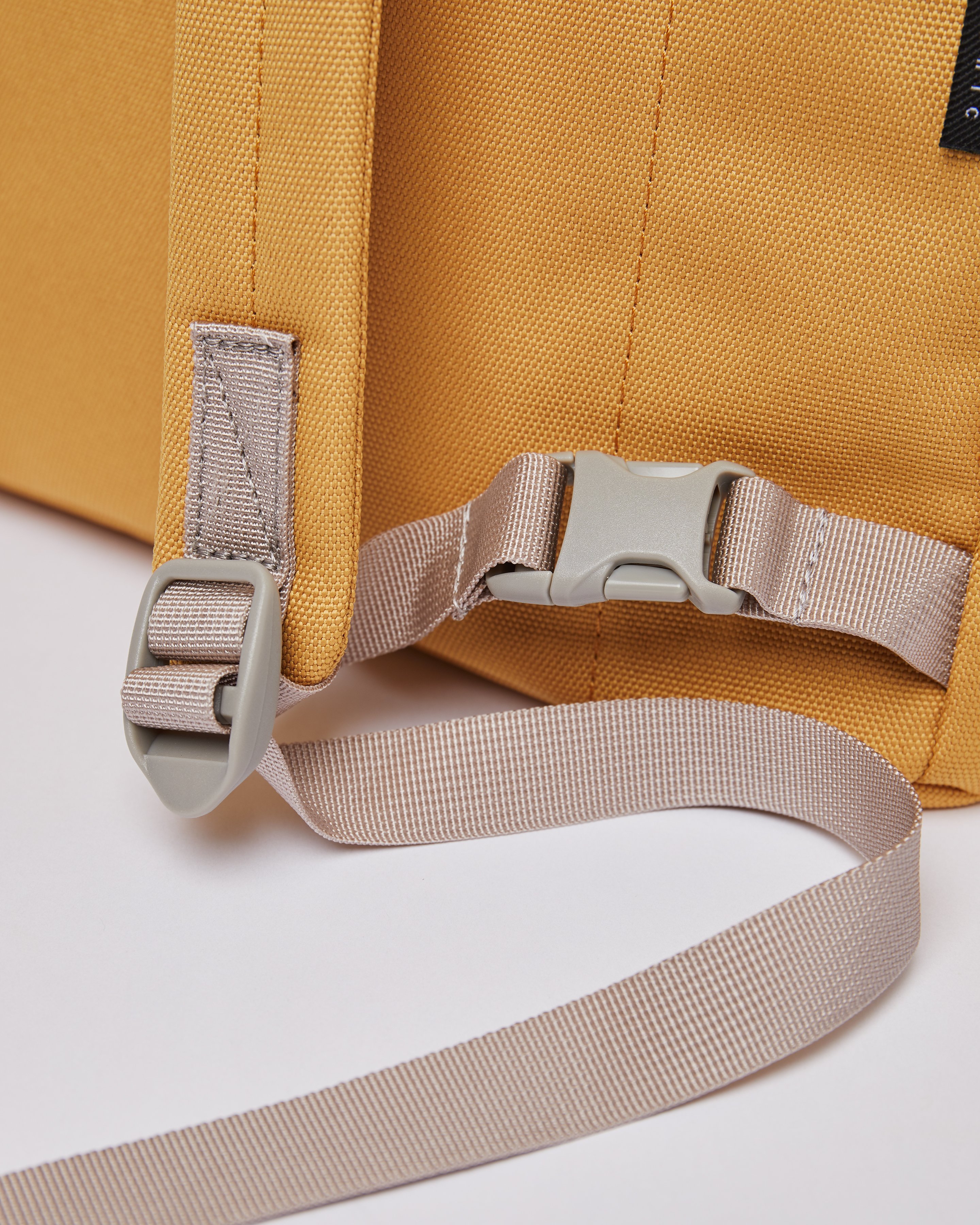 Sandqvist Rucksack Roger yellow Sandqvist Rucksack Roger yellow