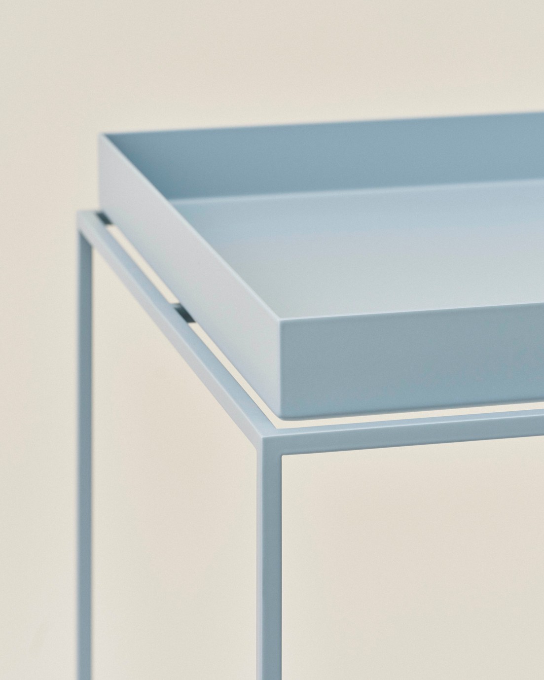 HAY Tray Table medium  Pigeon blue 
