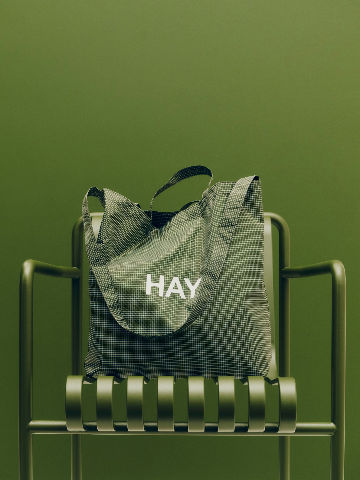 HAY Grid Crossover Bag medium dark green