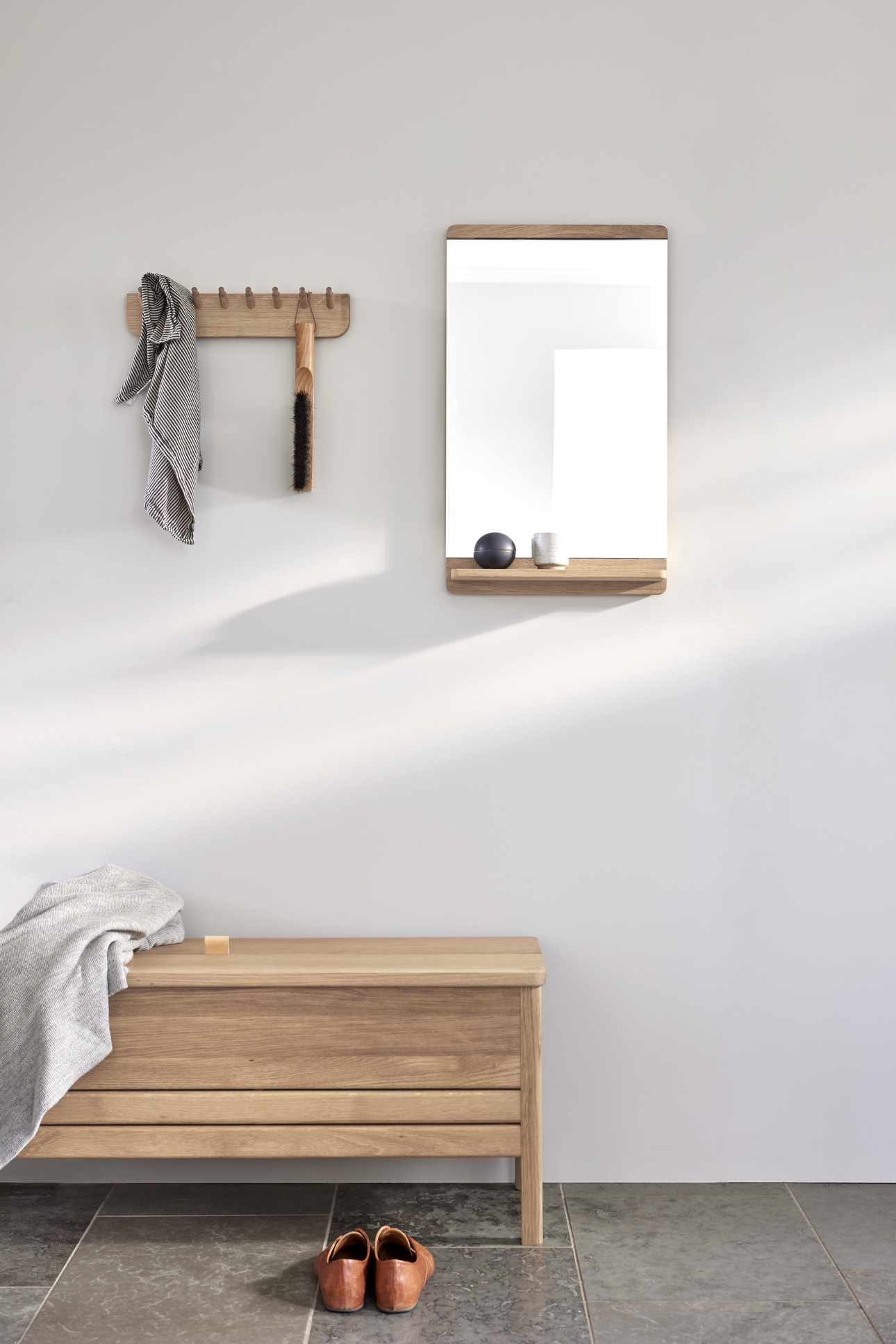 Rim Wall Mirror, White Oak