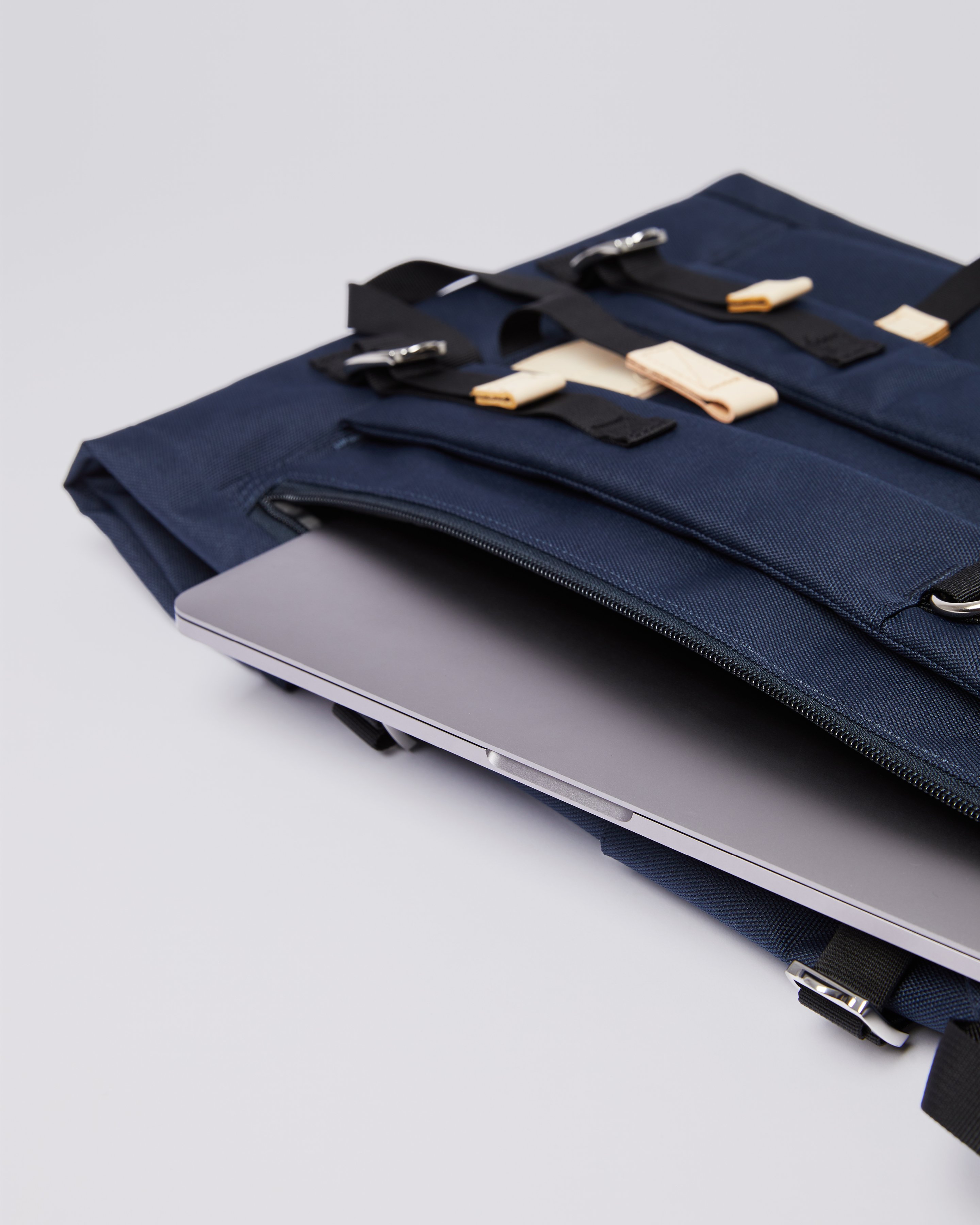 Sandqvist Rucksack Bernt blue Sandqvist Rucksack Bernt blue