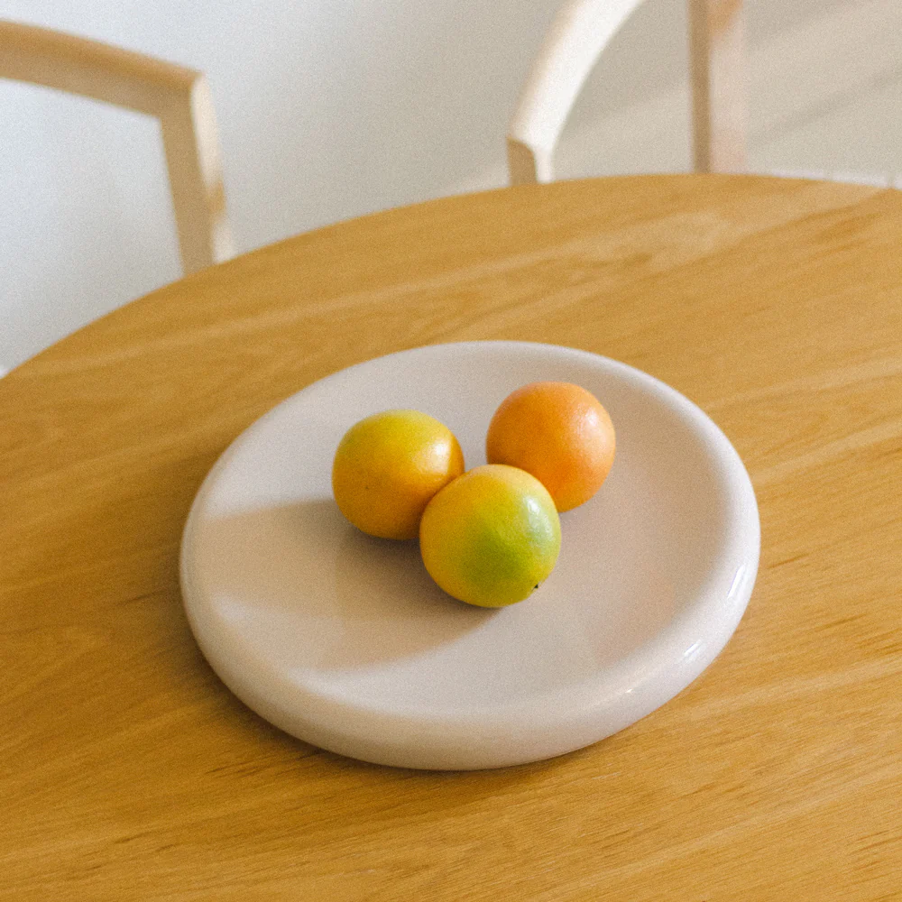 Matias Moellenbach Big O Plate sand