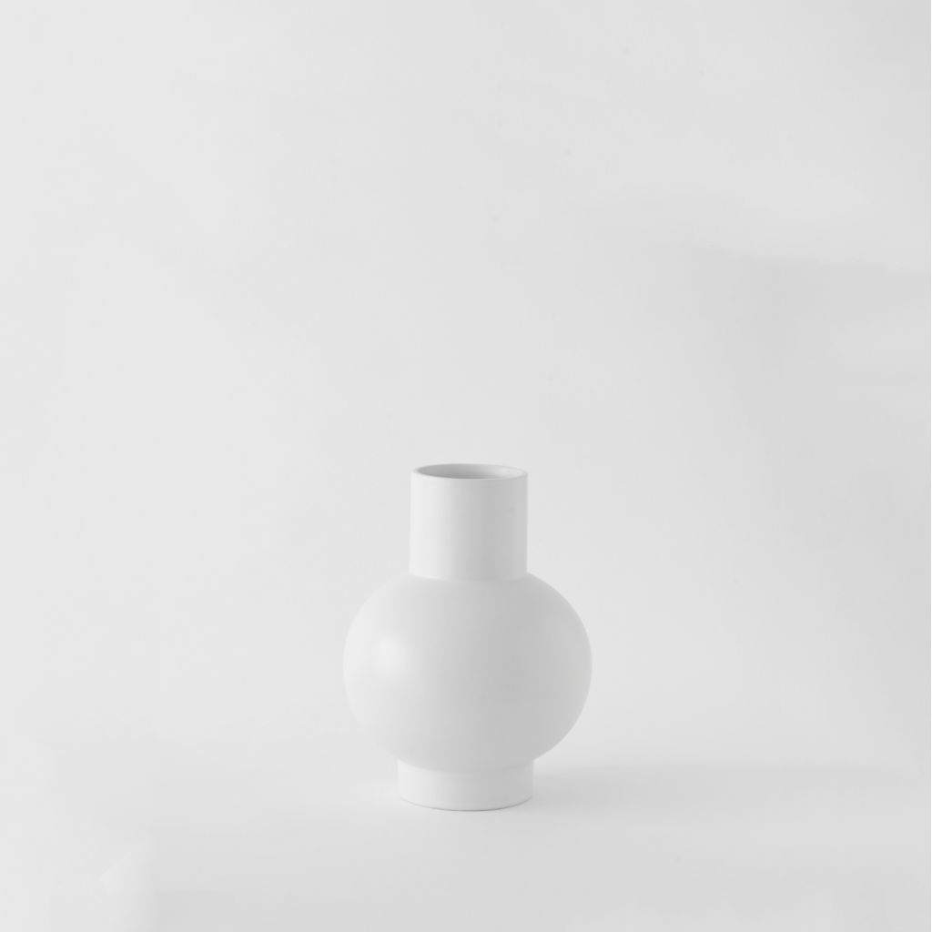 raawii Vase Small Vaporous Grey