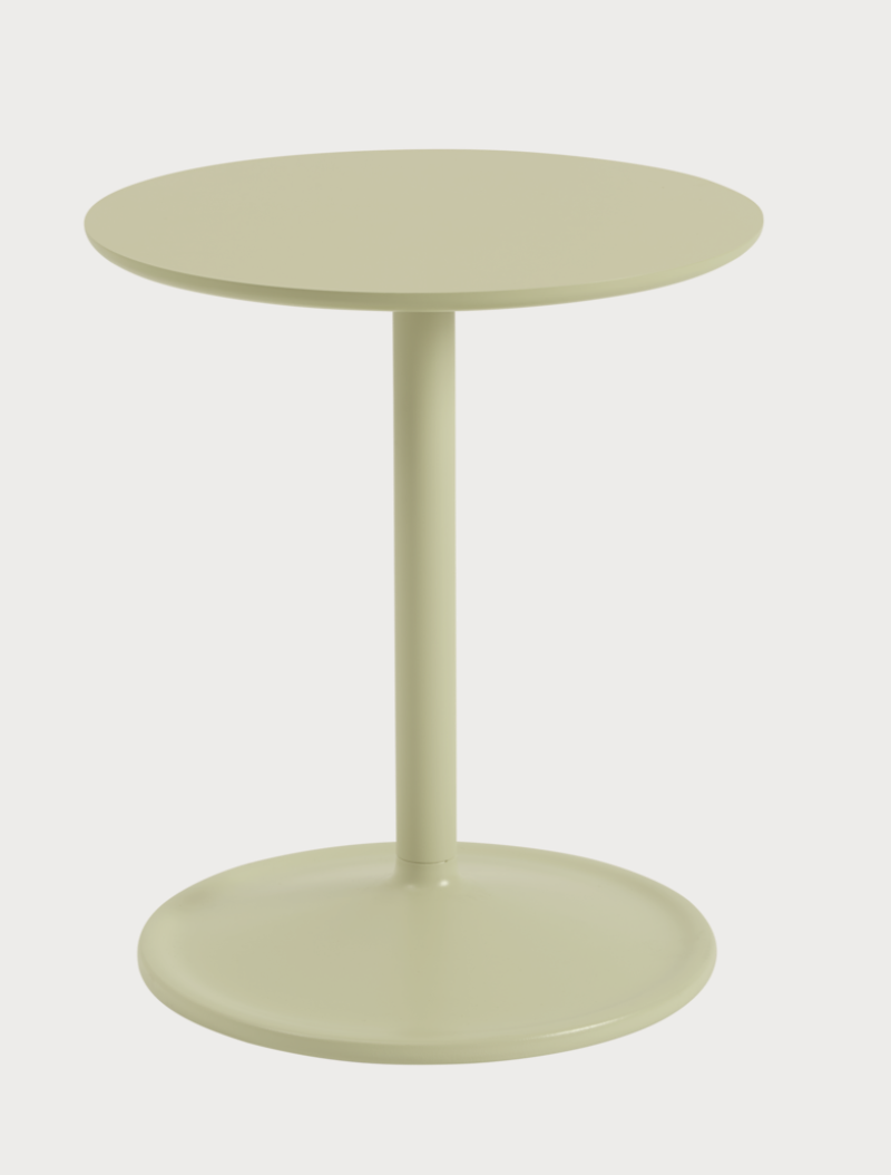 muuto Soft Side Table beige / green muuto Soft Side Table beige / green
