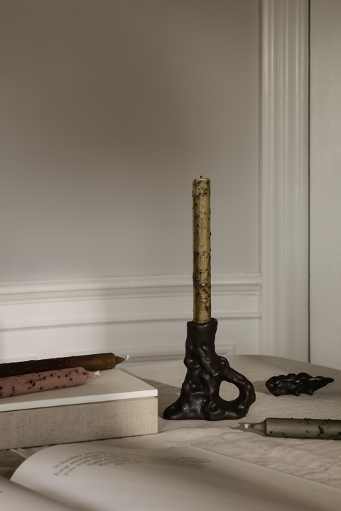 ferm living Dito Kerzenhalter single dunkelbraun