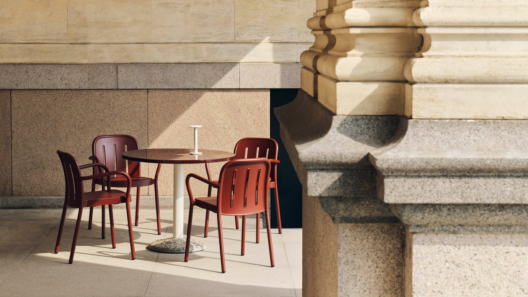 HAY Host Portable Lamp cream white 220