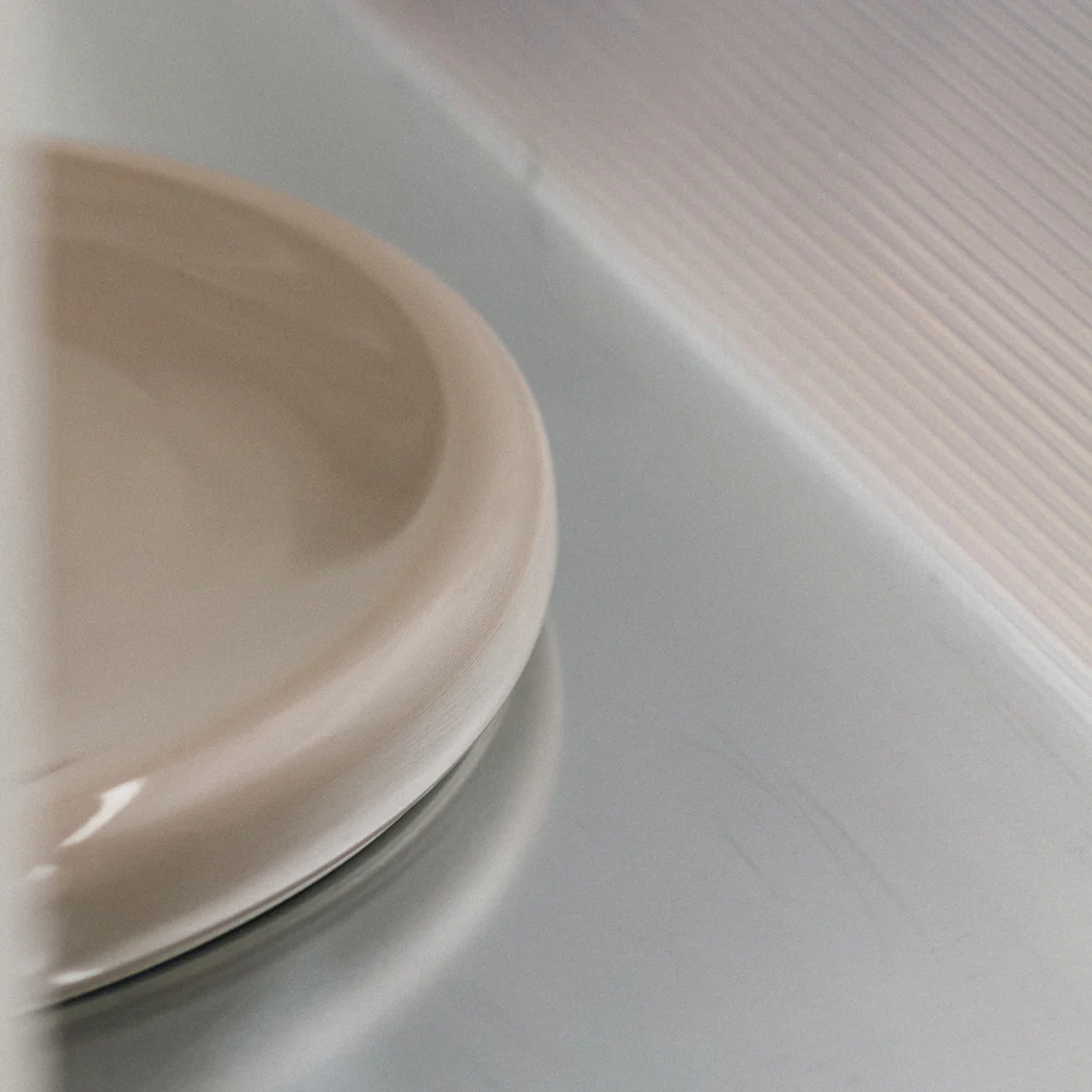 Matias Moellenbach Big O Plate sand