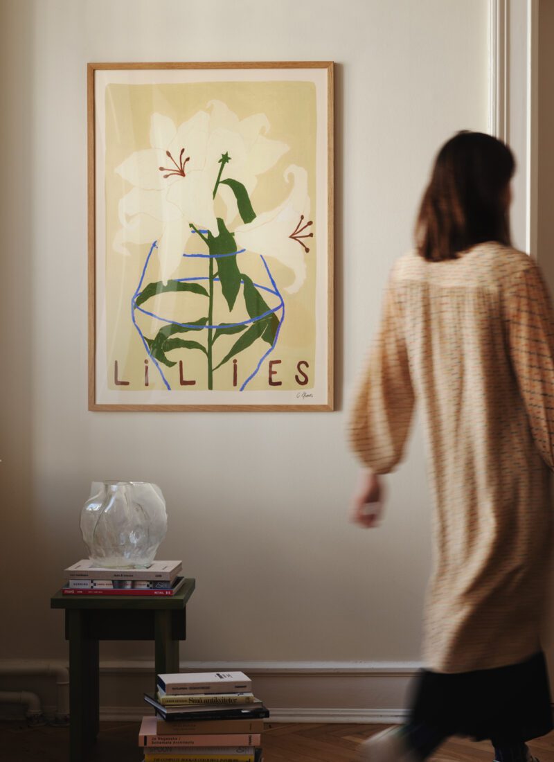 The Poster Club - Lilies - Carla Llanos