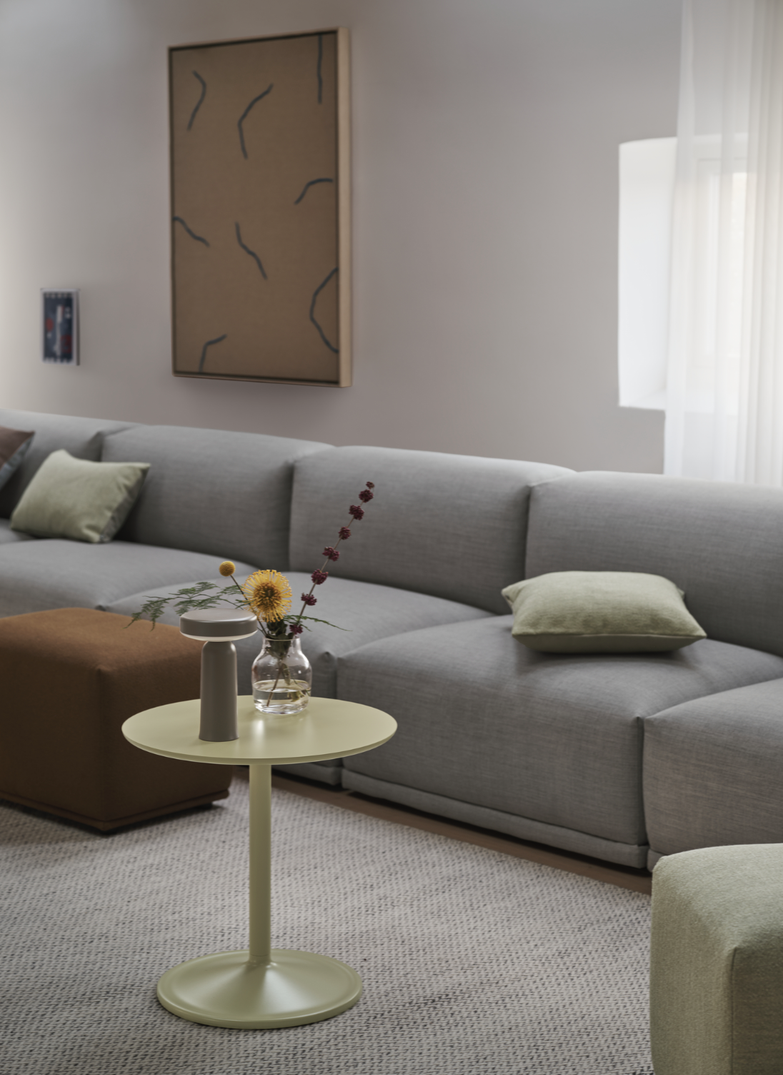 muuto Soft Side Table beige / green muuto Soft Side Table beige / green