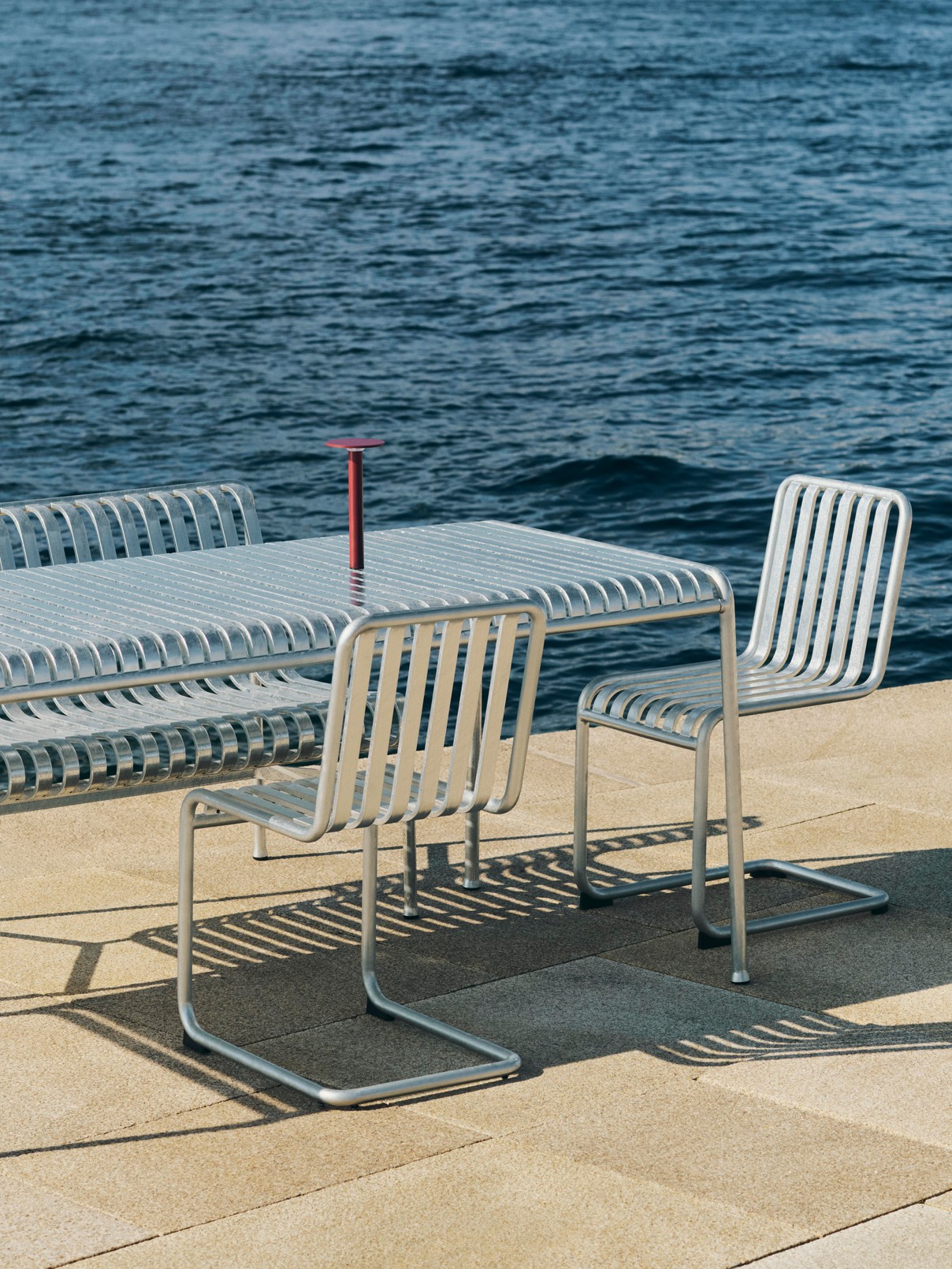 HAY Host Portable Lamp 300 iron red